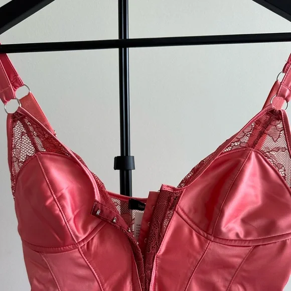 NWT UO Piper Satin Hook & Eye Mini Dress size Small - Picture 5 of 9